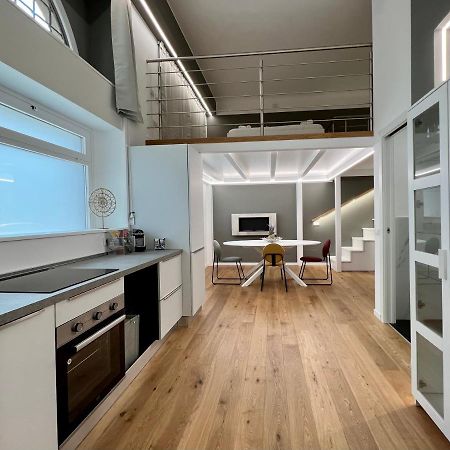 Central Luxe Haven Apartment Милано Екстериор снимка